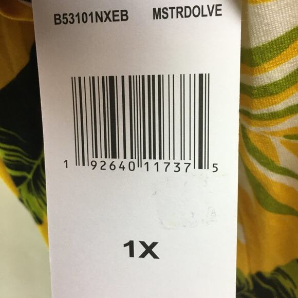 Lone & Lux Leaf Pattern Top Yellow Green 1X - Picture 12 of 15